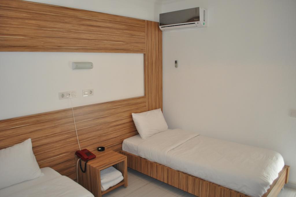 Araucaria Pension Antalya Eksteriør bilde