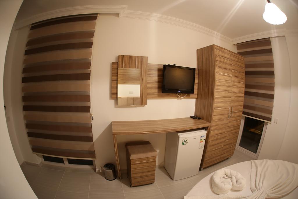 Araucaria Pension Antalya Rom bilde