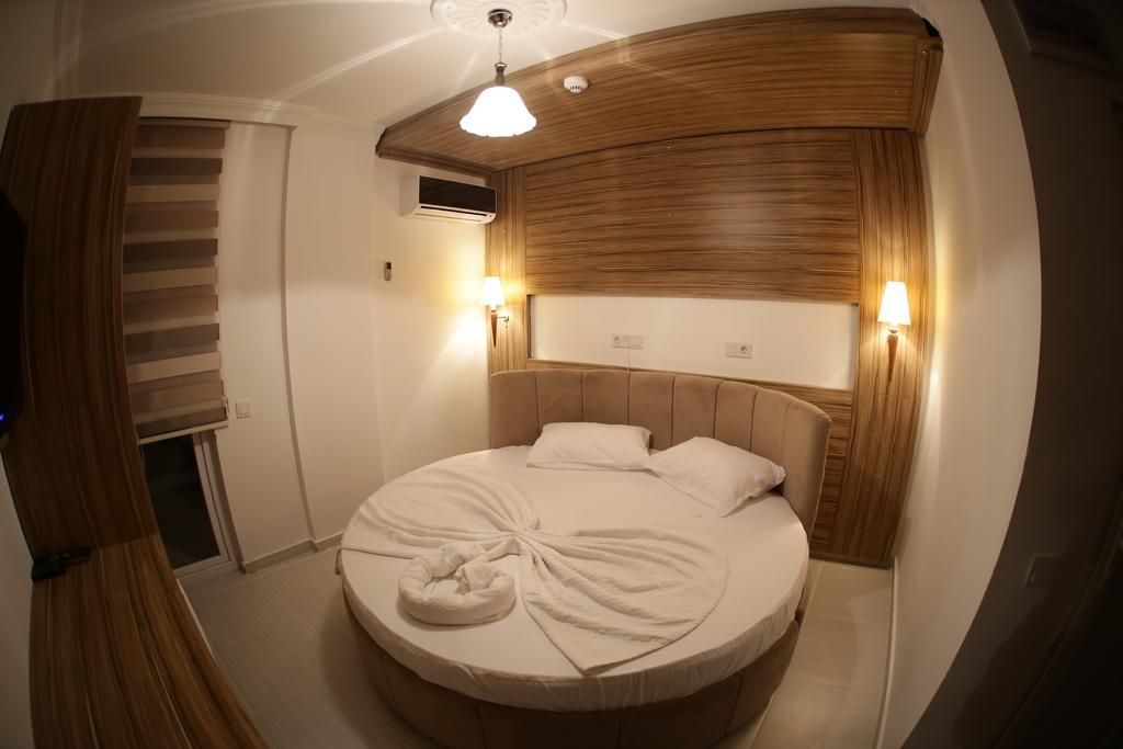 Araucaria Pension Antalya Rom bilde