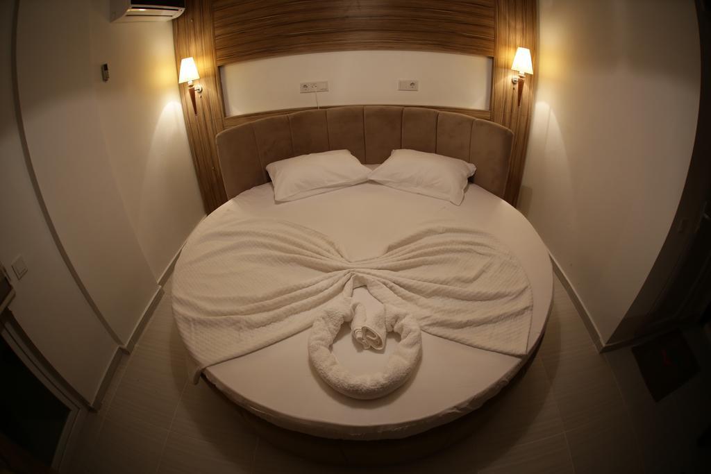 Araucaria Pension Antalya Rom bilde